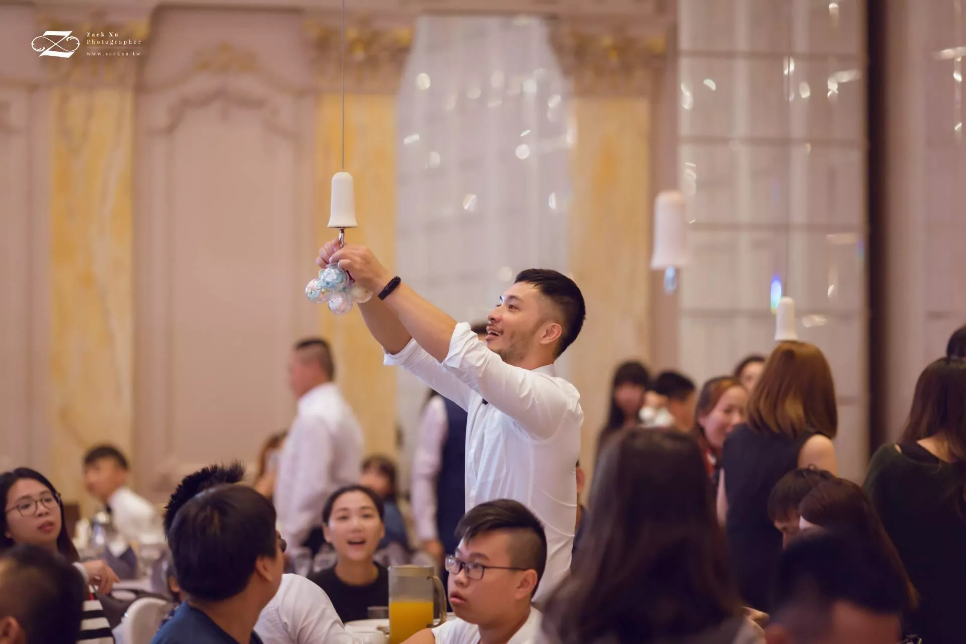 婚禮攝影師Zack.Xu.維澤136-【台北婚攝】𝐖𝐢𝐥𝐥𝐲　∞　𝐒𝐦𝐚𝐥𝐥𝐒𝐡𝐢𝐡婚禮紀錄@典華幸福機構