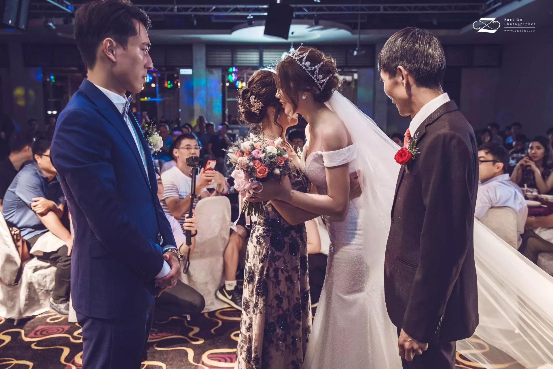婚禮攝影師Zack.Xu.維澤88-【新竹婚攝】𝐆𝐞𝐨𝐫𝐠𝐞　∞　𝐕𝐢𝐜𝐤𝐲婚禮紀錄@漁池宴會館