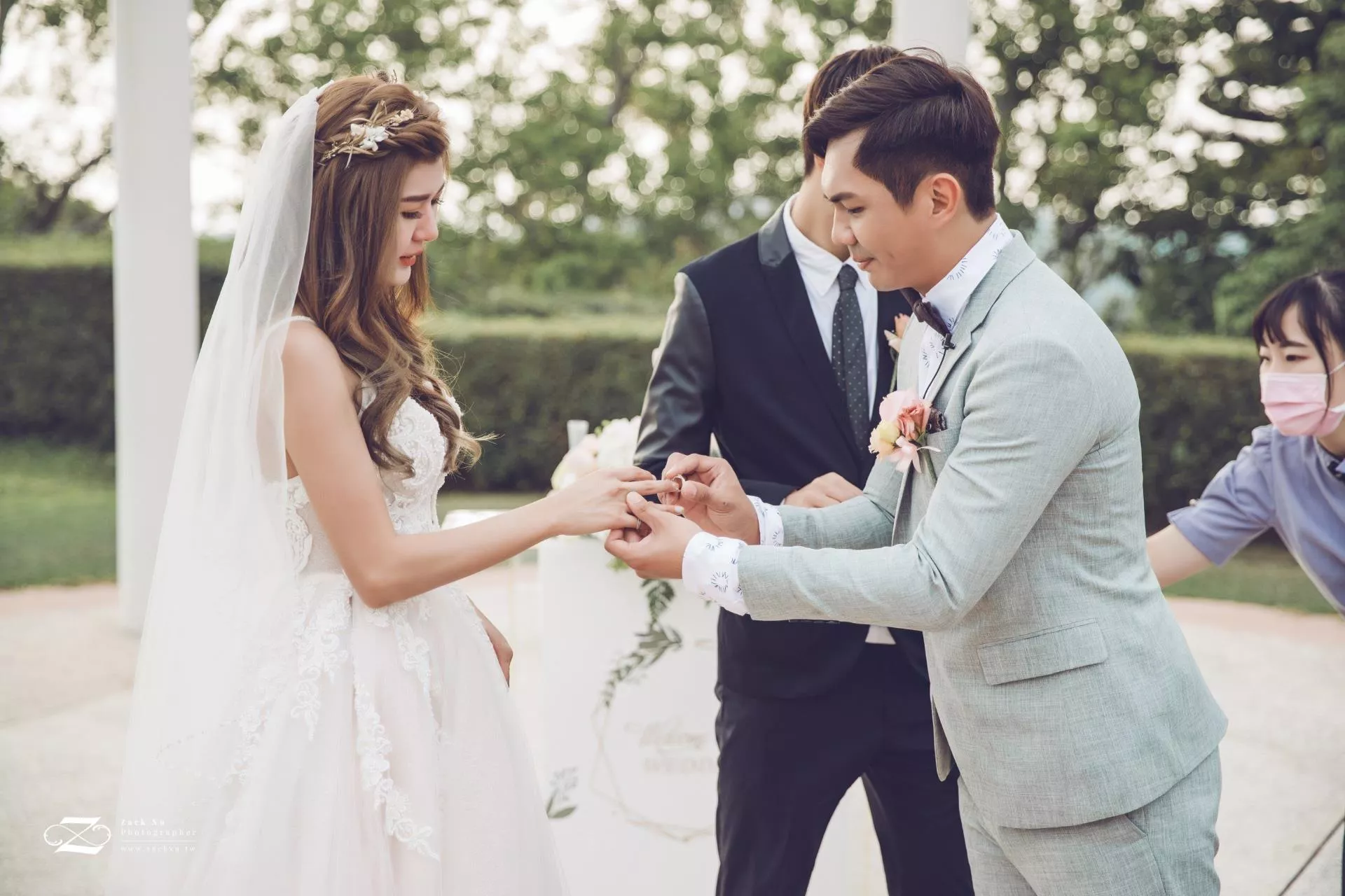婚禮攝影師Zack.Xu.維澤24-【台中婚攝】修毅　∞　玟霖婚禮紀錄＠心之芳庭