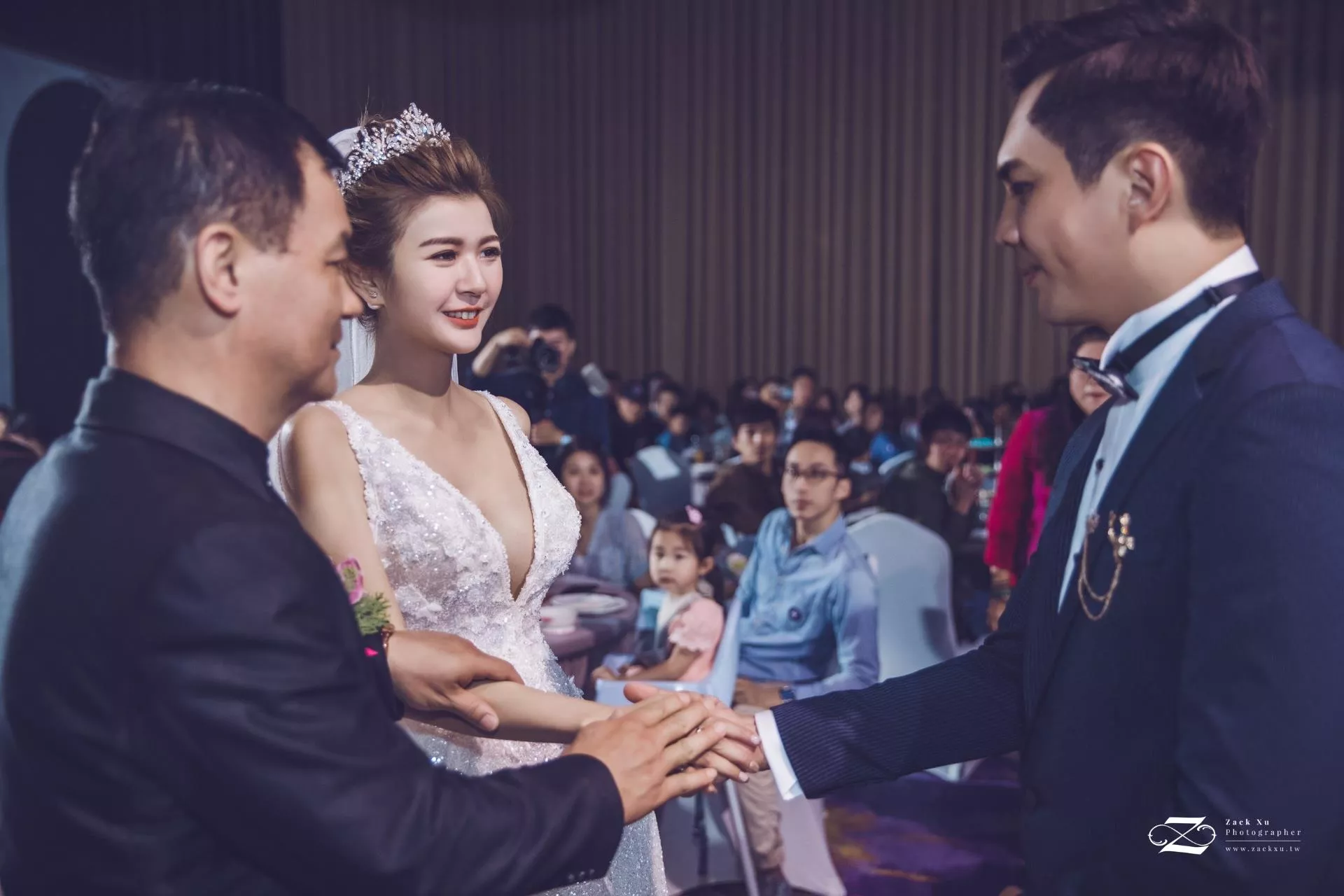 婚禮攝影師Zack.Xu.維澤53-【台中婚攝】修毅　∞　玟霖婚禮紀錄＠心之芳庭