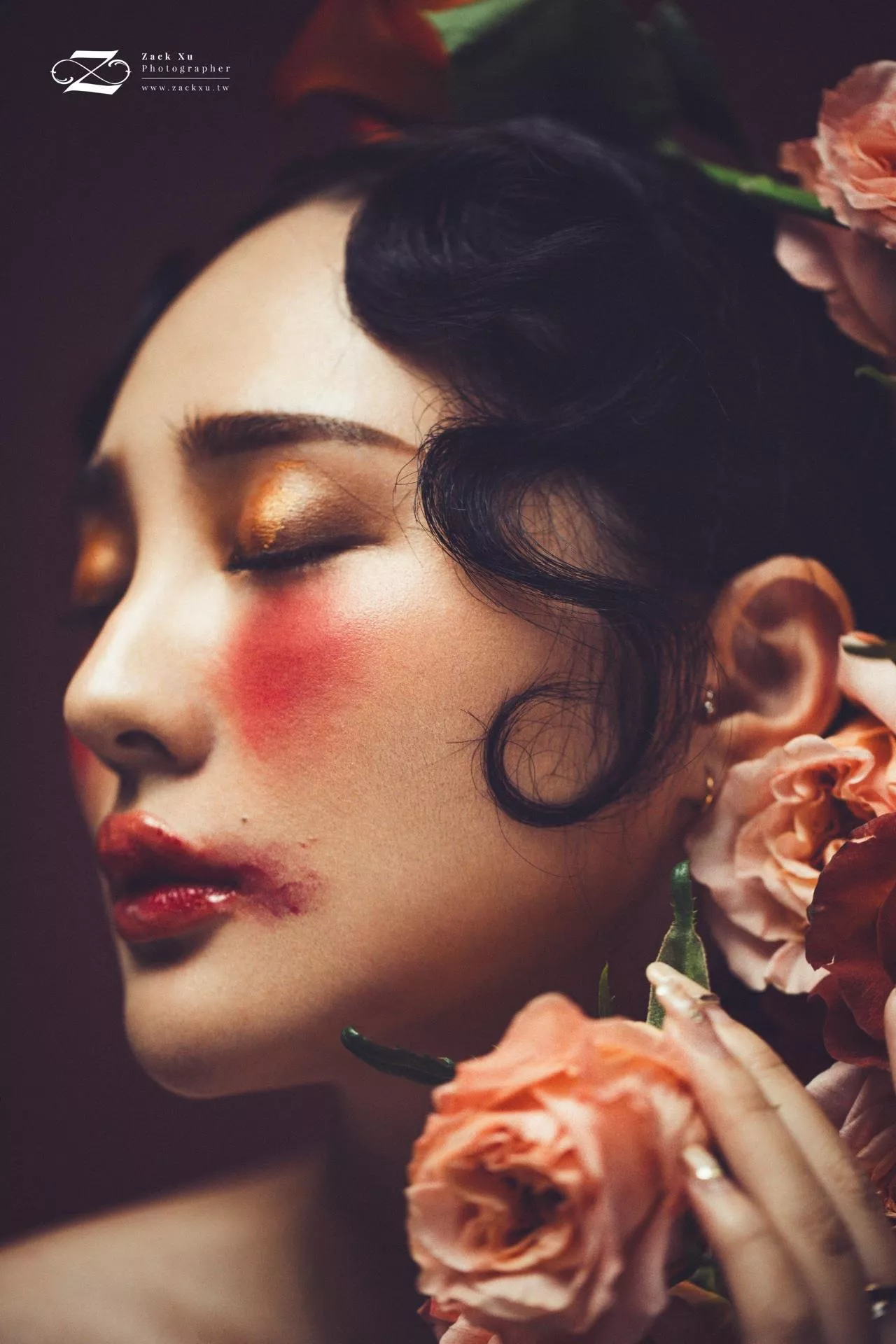 商業攝影師Zack.Xu.維澤2-【商業攝影】𝐁𝐲𝐫𝐨𝐧彩妝作品