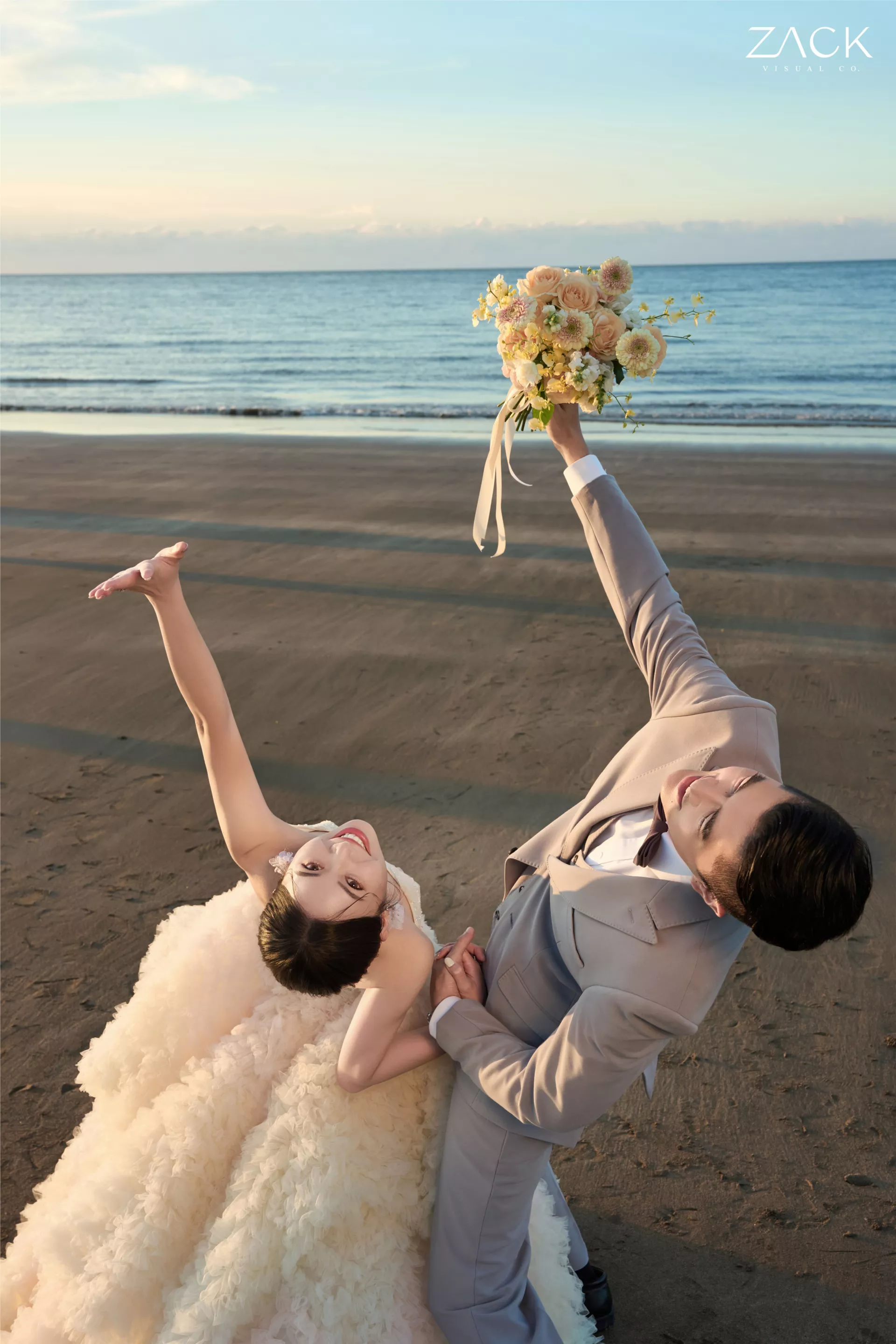 婚紗攝影師維澤Zack.Visual.Co6-【婚紗攝影】承賢　∞　佩芸婚紗照@沙崙海邊